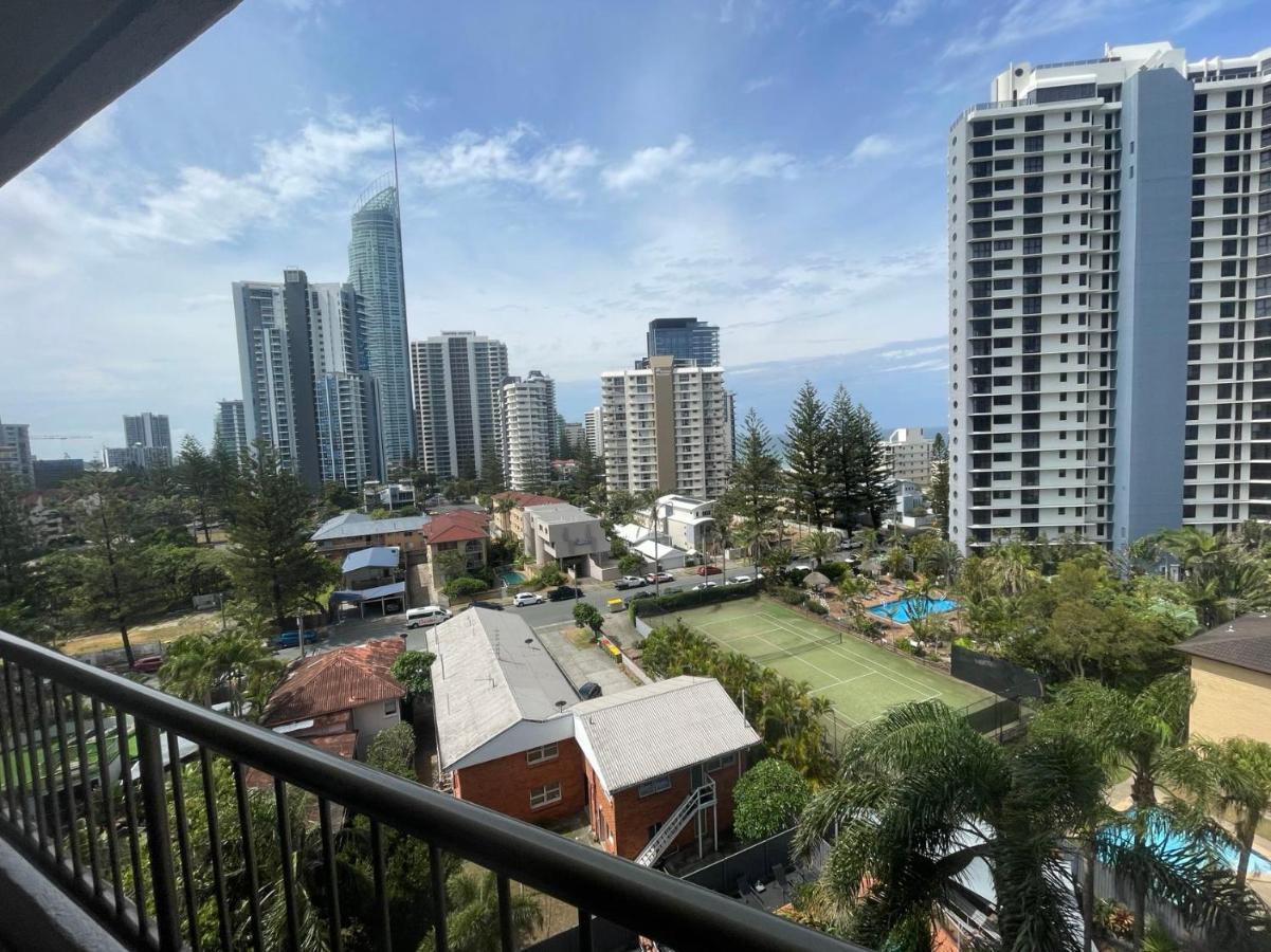 Aristocrat Apartments Gold Coast Luaran gambar