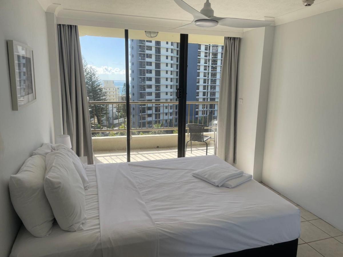 Aristocrat Apartments Gold Coast Luaran gambar