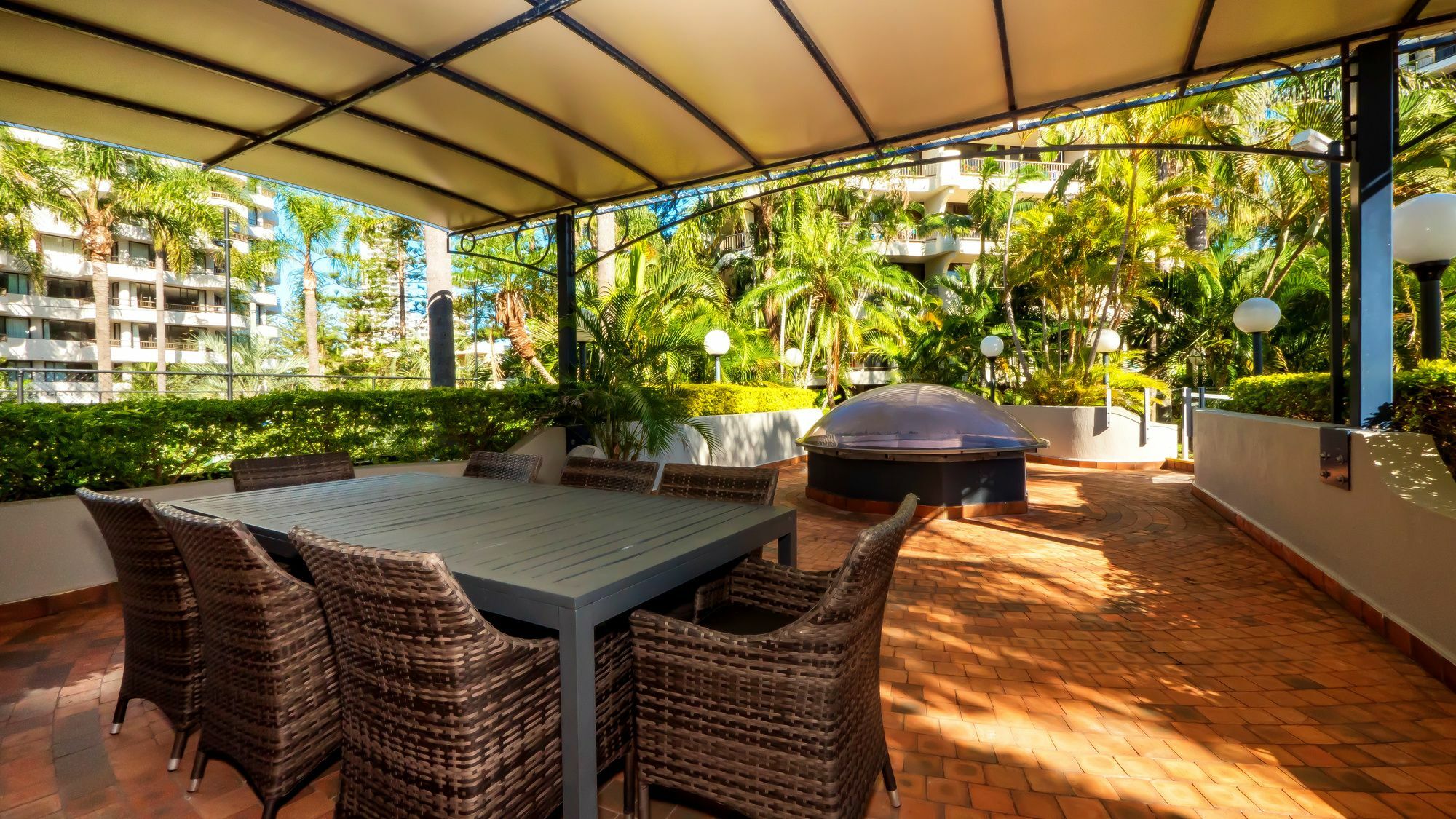 Aristocrat Apartments Gold Coast Luaran gambar