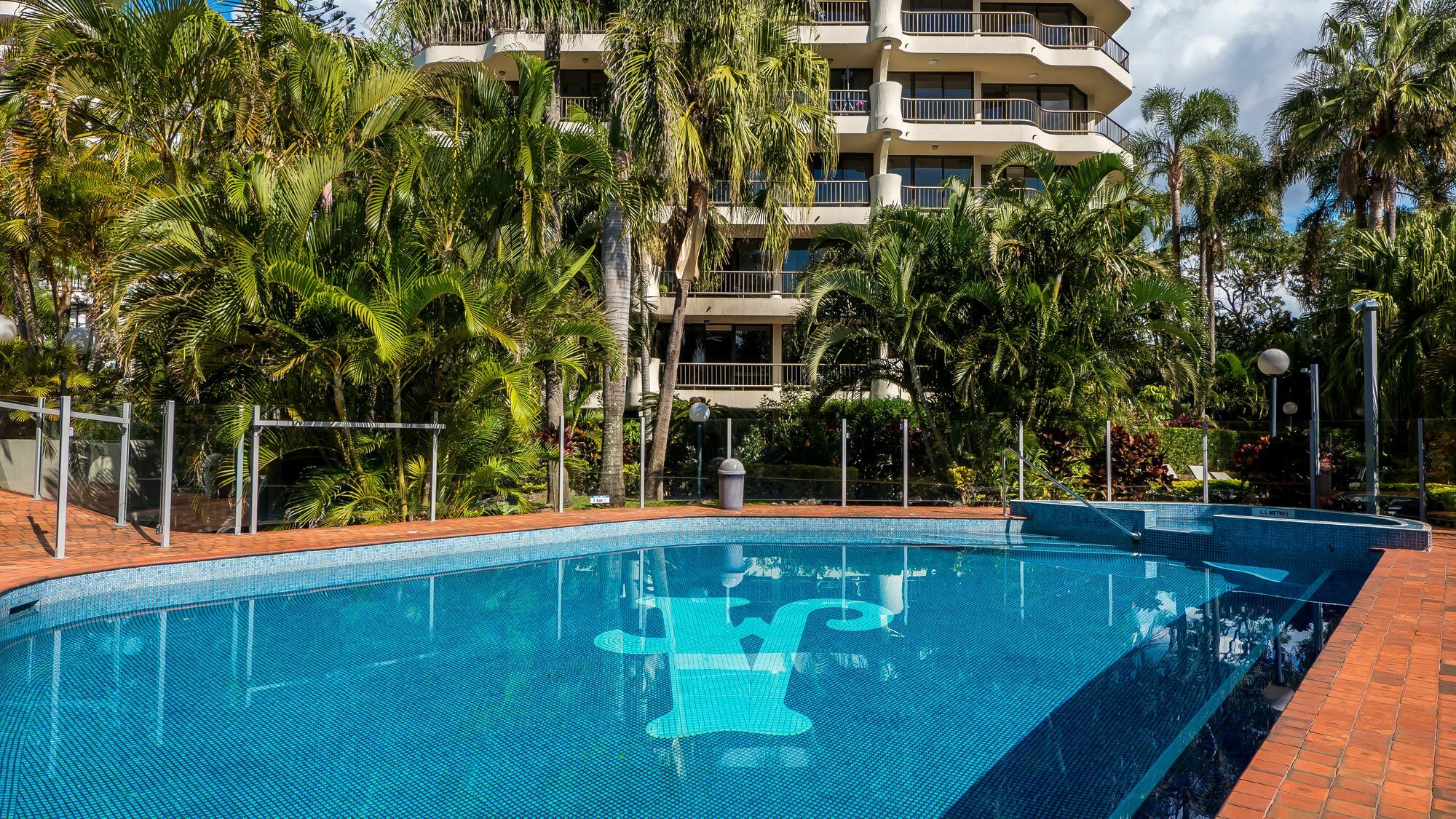 Aristocrat Apartments Gold Coast Luaran gambar