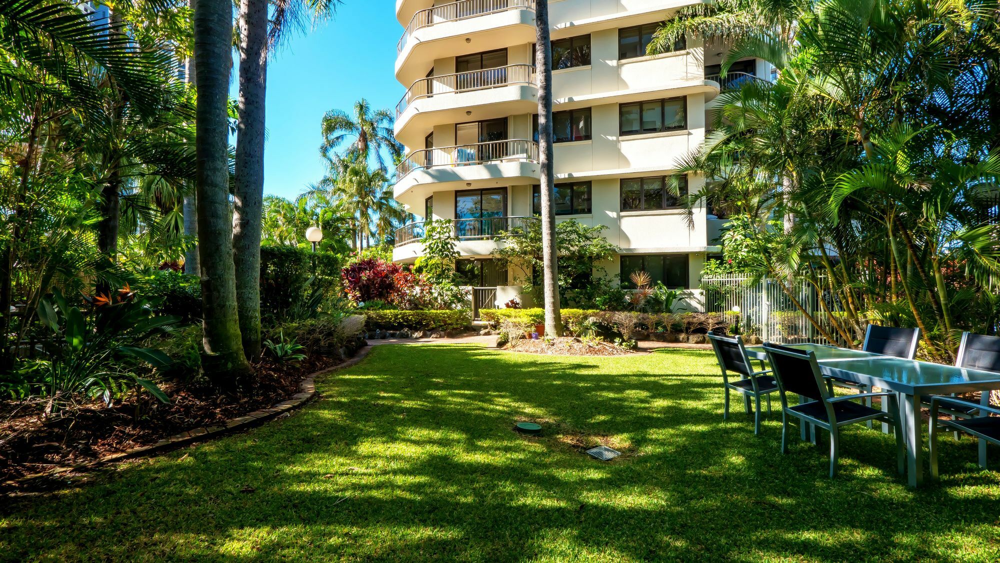 Aristocrat Apartments Gold Coast Luaran gambar